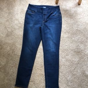 Chico's Women’s Denim stretch Jegging US size 10R / Chico’s size 1.5